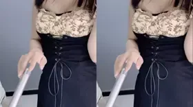 桃子baby_hei丝华伦天奴花式鲁麦 (图1)
