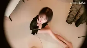 圈圈_被窥视的隔壁阿姨_第二章_急切的敲门声 (图1)