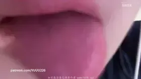 YUUU_舔镜头LENS_LICK_2408_舔屏 (图1)