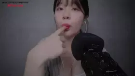 yeonchu_吃手指指套牙刷 (图1)