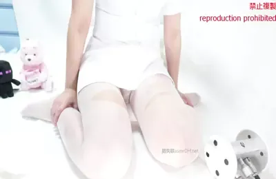 5955_白色丝袜 (图1)