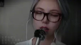 小凛蝶子_光线视觉_ (图1)