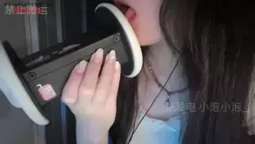 晓美_小泡小泡_番茄酱舔耳 (图1)