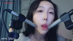 酥酥学姐_弹舌_酥酥学姐_弹舌 (图1)