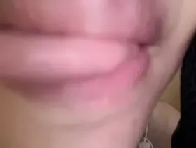 61舔嘴唇T屏.mp4