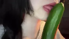 Nana困薯_咀嚼助眠音 (图1)
