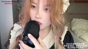 椰椰拿铁_女仆系舔麦 (图1)