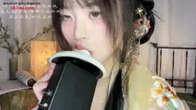 椰椰拿铁助眠_金手指吮吸天鹅 (图1)