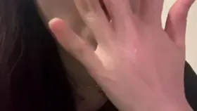 夏栖该睡啦__单独付费7V_高清无水印_舔手指和蜂蜜 (图1)
