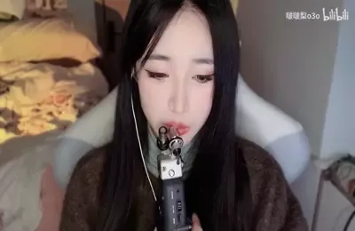 啵啵梨_B站充电合集原版无水印_3月20zoom录音笔分层口月空音回孔雀鱼 (图1)