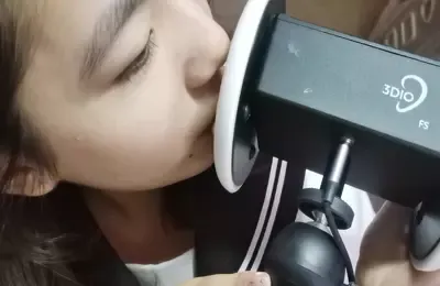 火花助眠_舔耳4原声无水印 (图1)