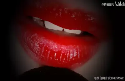 圈圈2月14女友情人节的近距离KISS (图1)