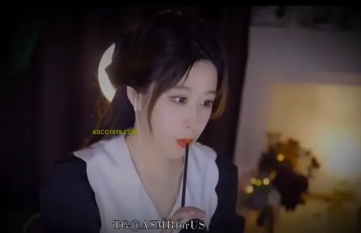 l4大伊伊的吸舐魔法书 (图1)