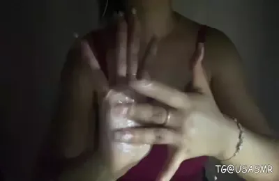 楠楠nn是个胆小鬼_爱发电_黏糊糊的身体乳 (图1)