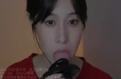 其实是椰子啦_黑耳天鹅 (图1)