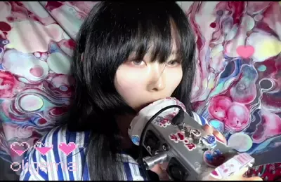 舔耳 (图1)