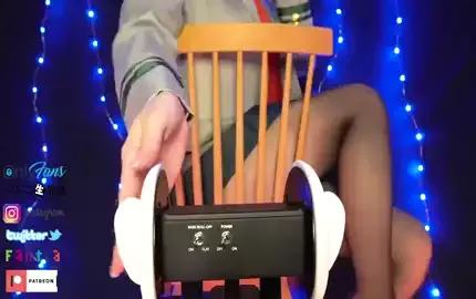 ASMR-No-Hand-Scratching-–-Cosplay-(-My-Hero-Academia-)-ノーハンド-ストッキング (图1)