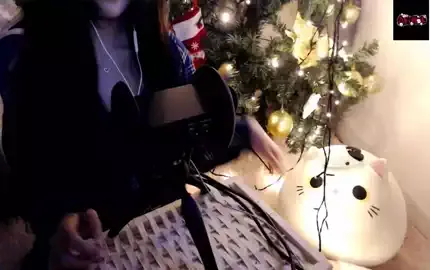 【Aki秋水ASMR】熟练の手指敲击皮肤摩擦~舒服口腔音 (图1)