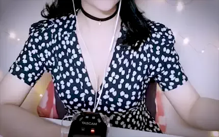 【RyuA阿玉】Lipstick Mouth Sound – 립스틱 가득 바르고 입소리 – 누나 목소리 공개 – 口紅いっぱい塗っ口音 – Korean ASMR (图1)
