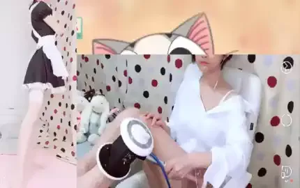 男士衬衫裸足舔耳