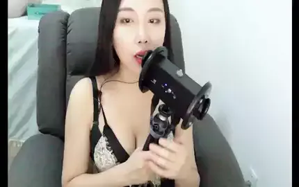 【vip池喵】ASMR舔耳含耳朵 (图1)