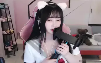 【尤优beby】ASMR小白兔飞机吃手指 (图1)