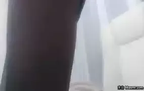 埋埋火箭福利红底高跟鞋和小怪物 (图1)