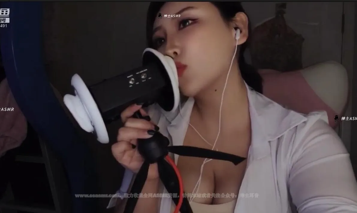 ASMR 大团团舔耳 抖X福利 (图1)