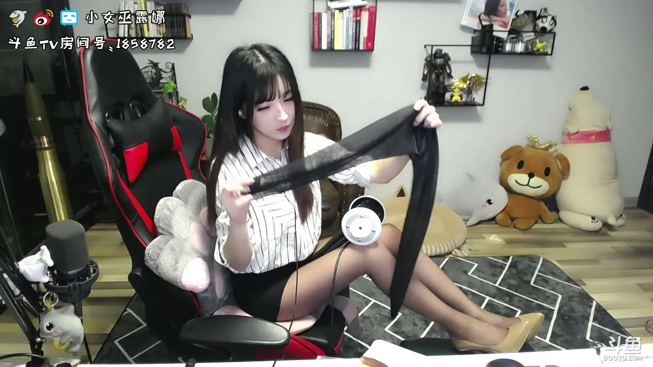 ASMR福利视频丝袜按摩放松（不说话） (图1)